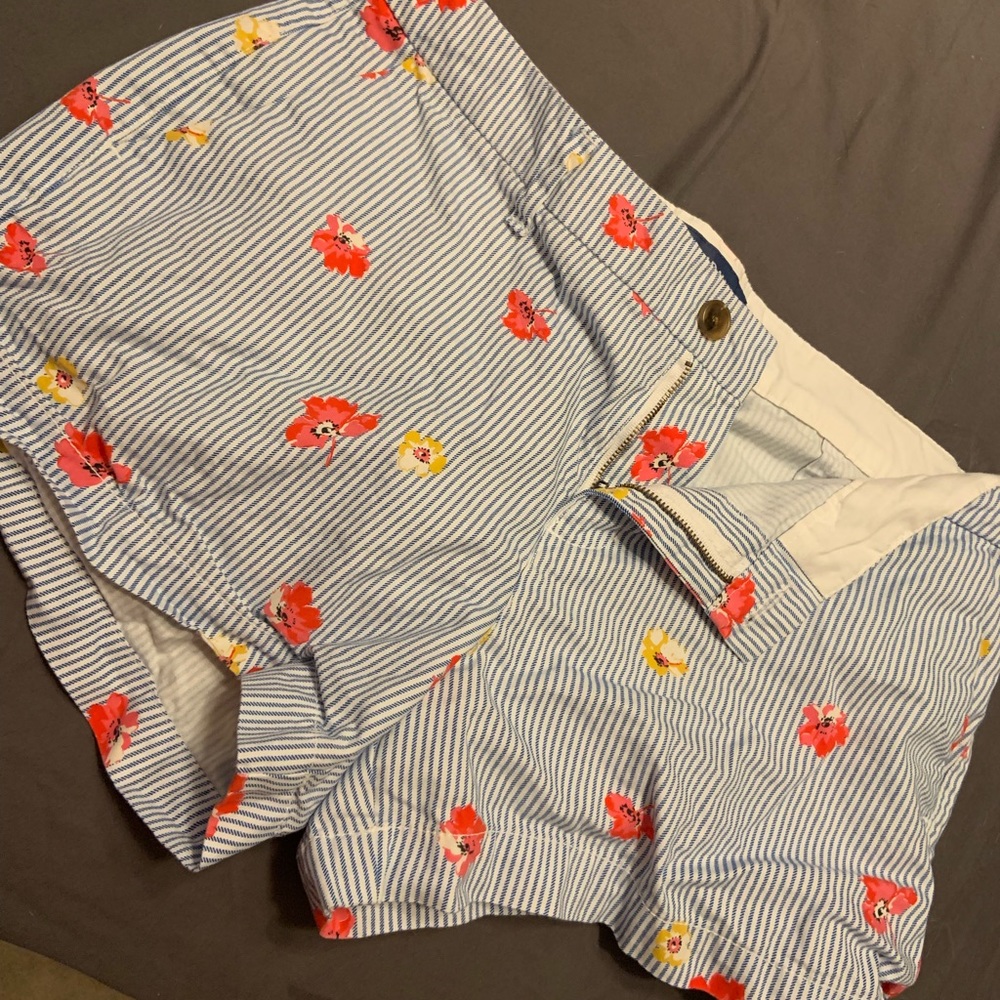 Old navy shorts